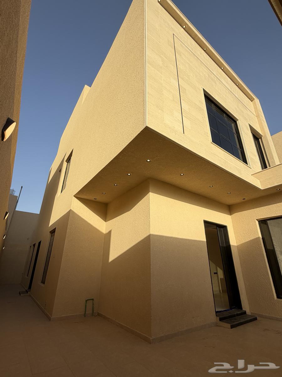 5 bedroom villa in Jawharat Al Kharj 2