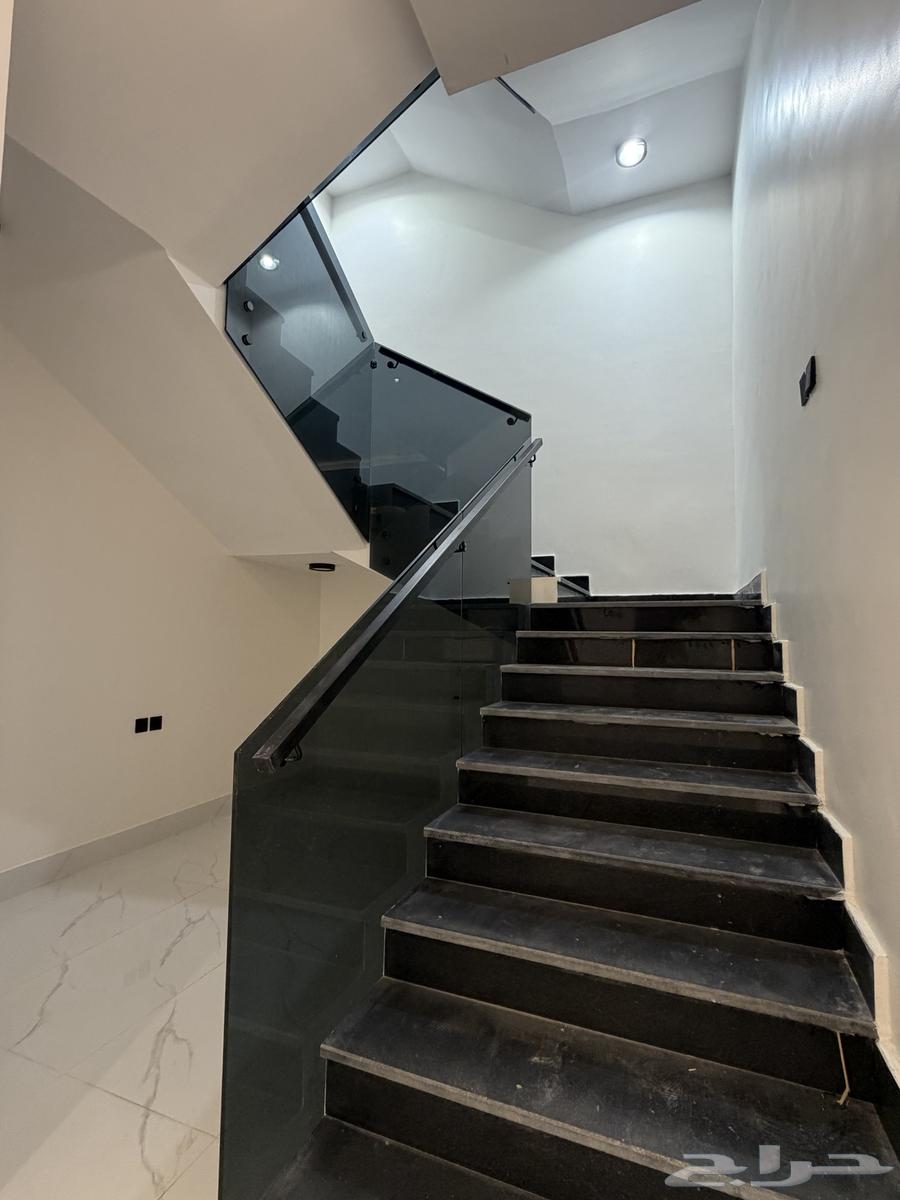 5 bedroom villa in Jawharat Al Kharj 8