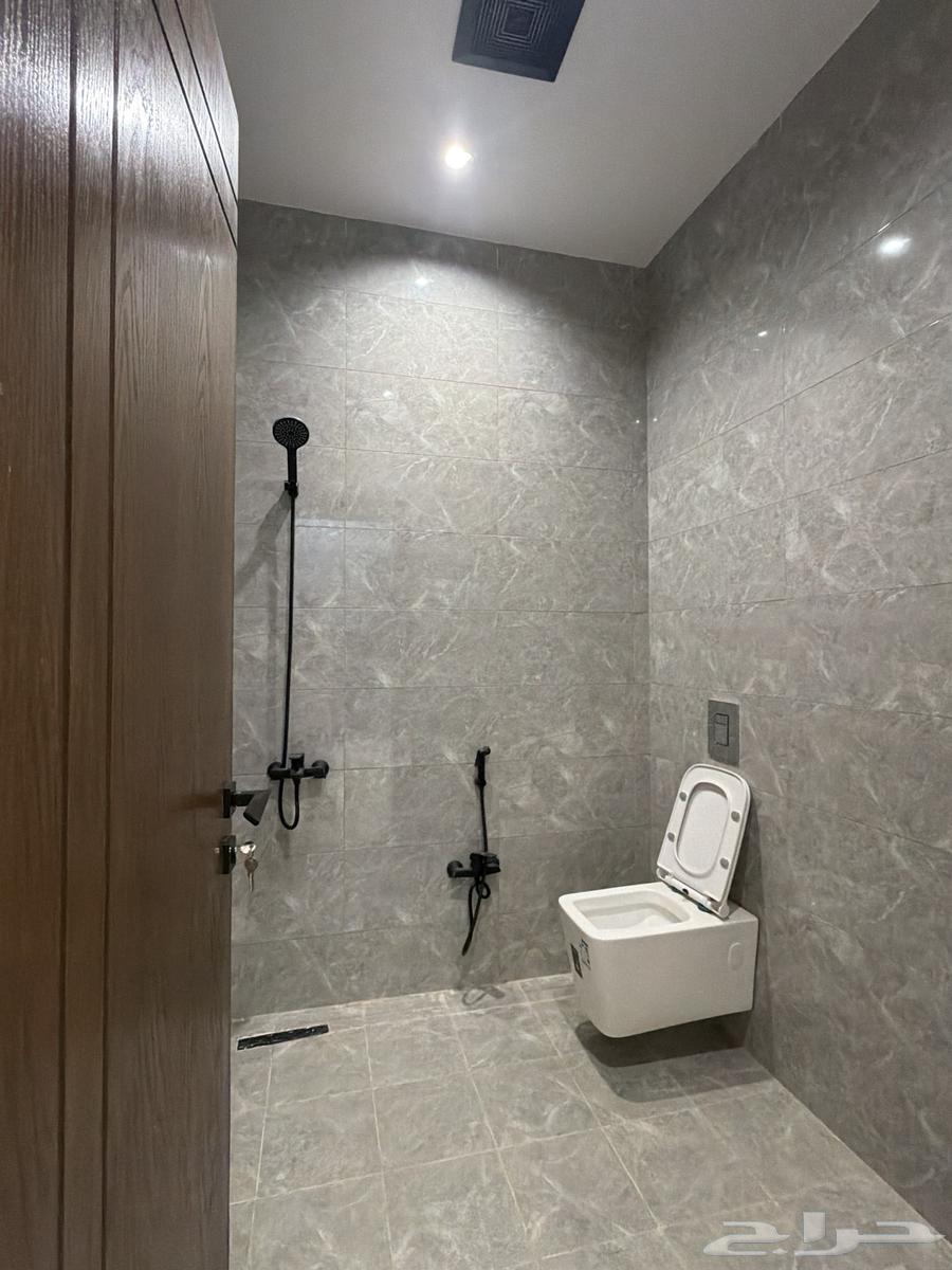 5 bedroom villa in Jawharat Al Kharj 9