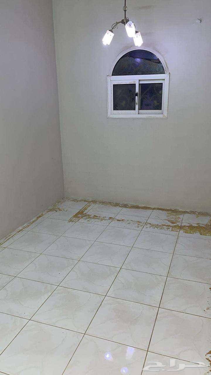شقة 5 غرف في طويق 2