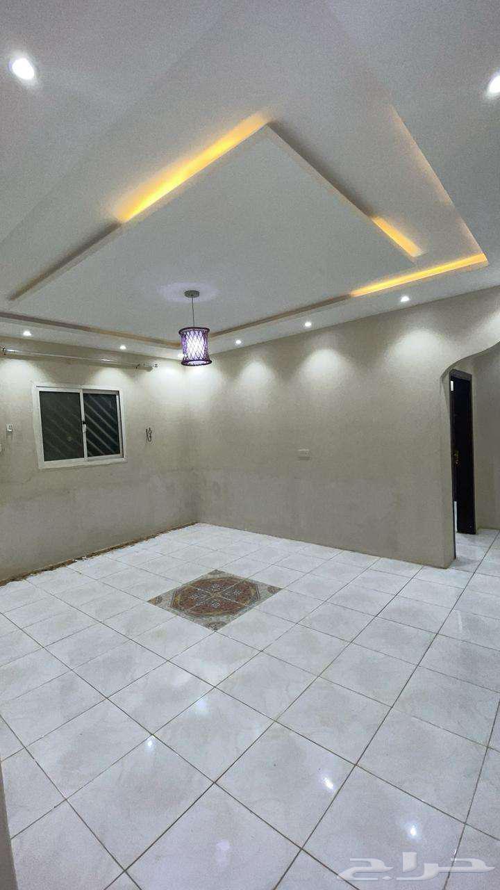 شقة 5 غرف في طويق 5
