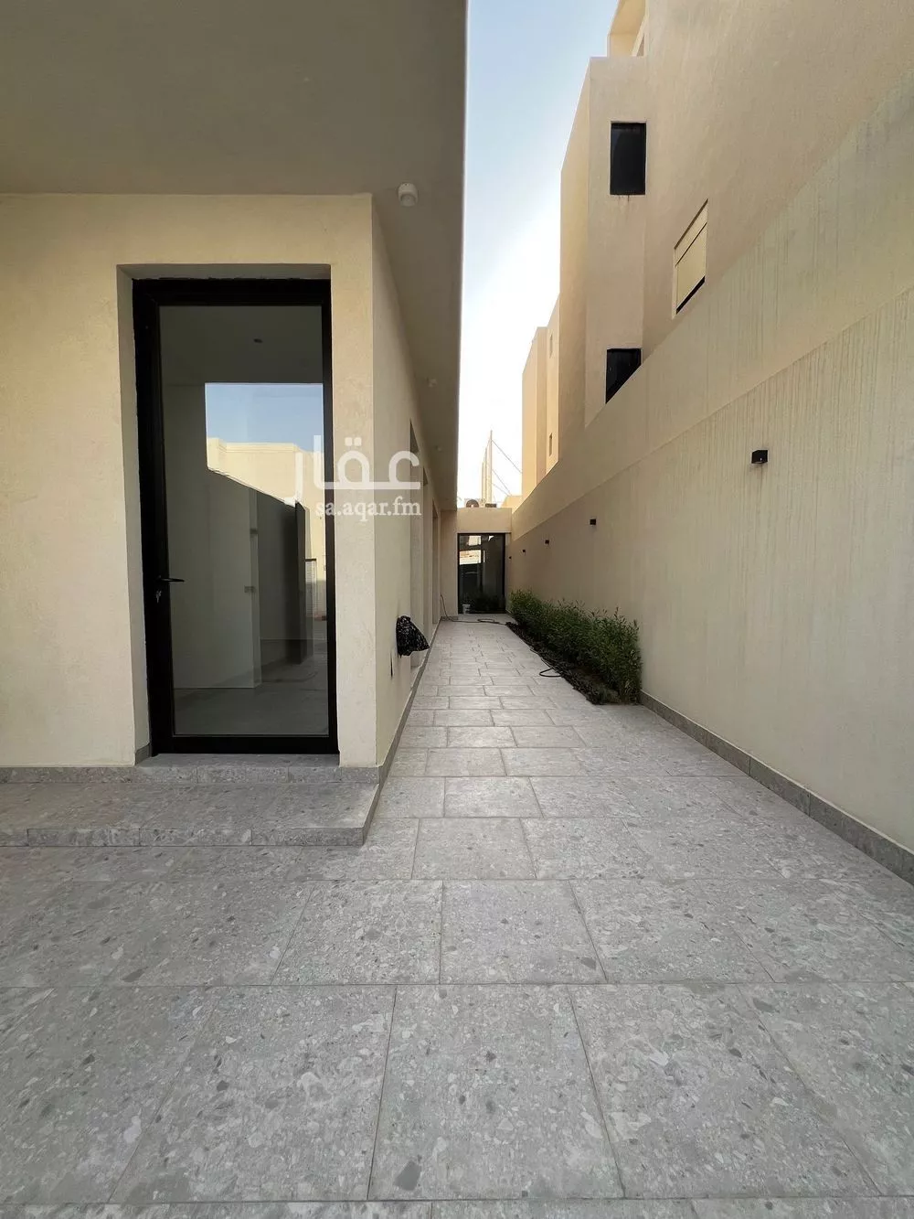 دور 4 غرف في النرجس 2