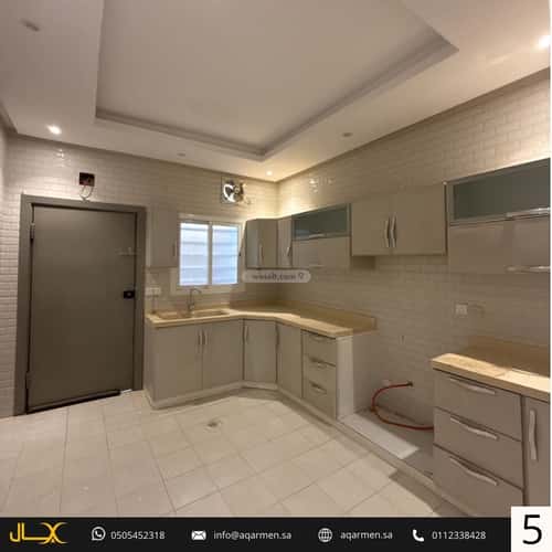 دور 3 غرف في العارض 8