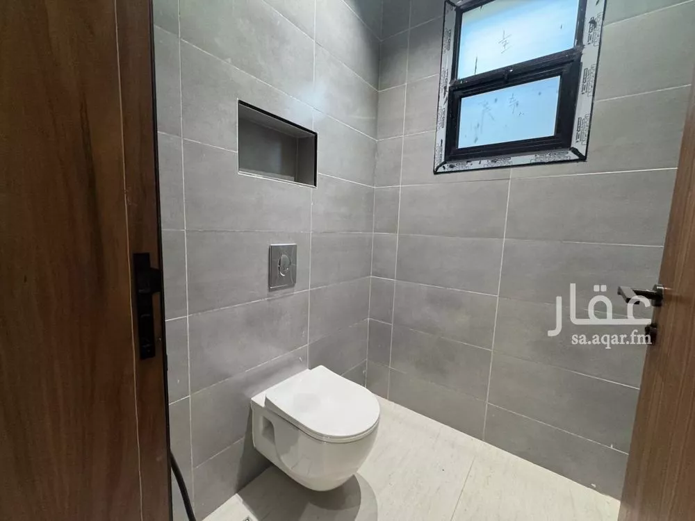 5 bedroom villa in Al Narjis 11