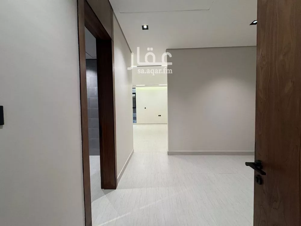 5 bedroom villa in Al Narjis 14