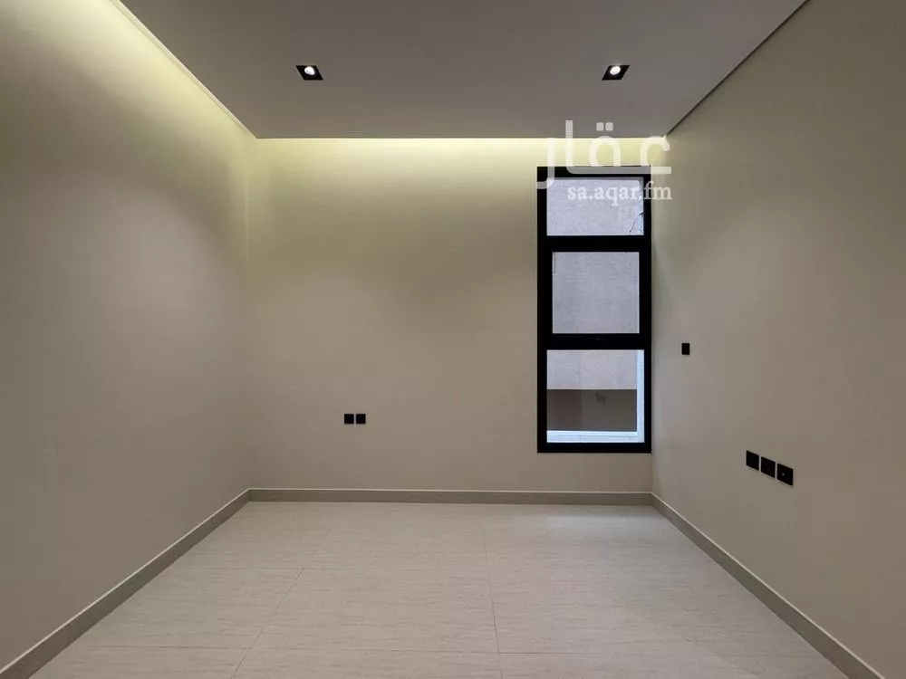 5 bedroom villa in Al Narjis 21