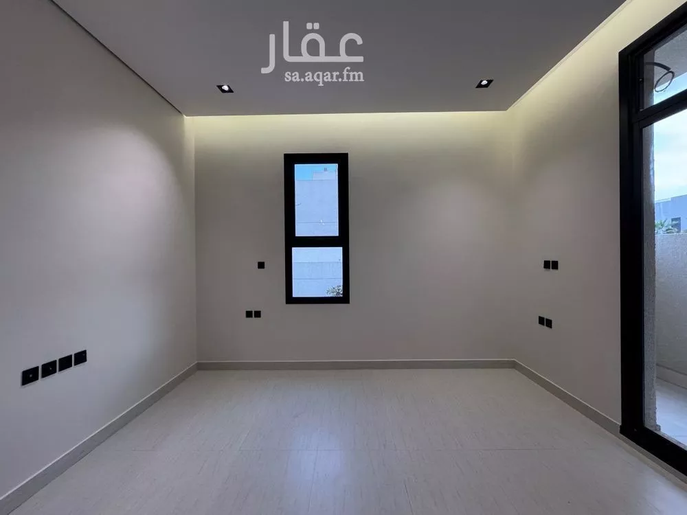 5 bedroom villa in Al Narjis 23