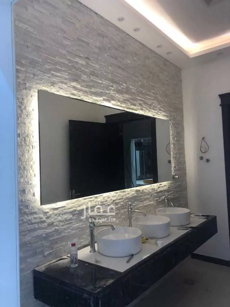 10 bedroom apartment in Al Rimal 6