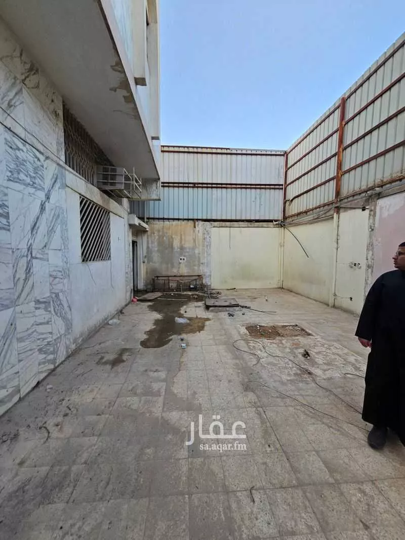 فيلا 12 غرف في الخالدية 5