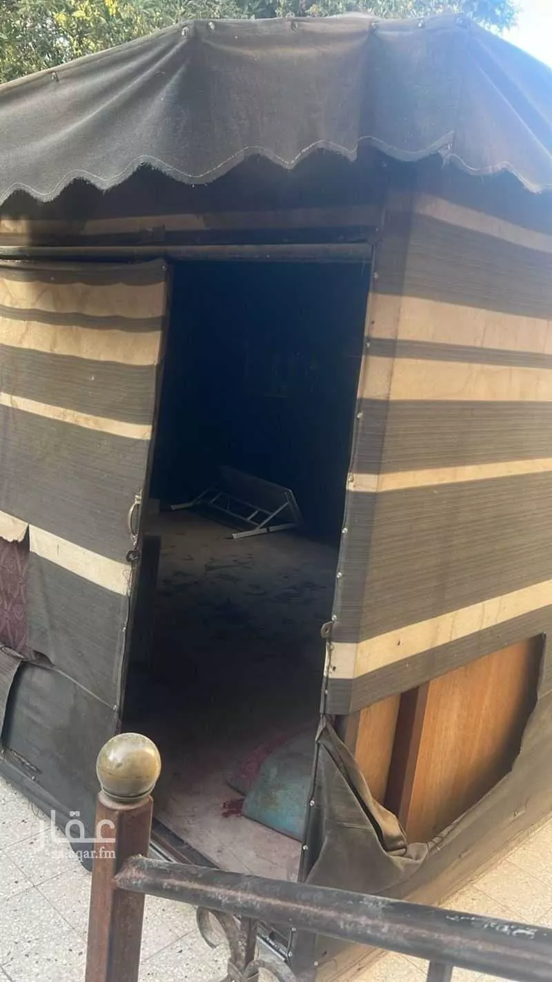 13 bedroom villa in Al Shifa 17