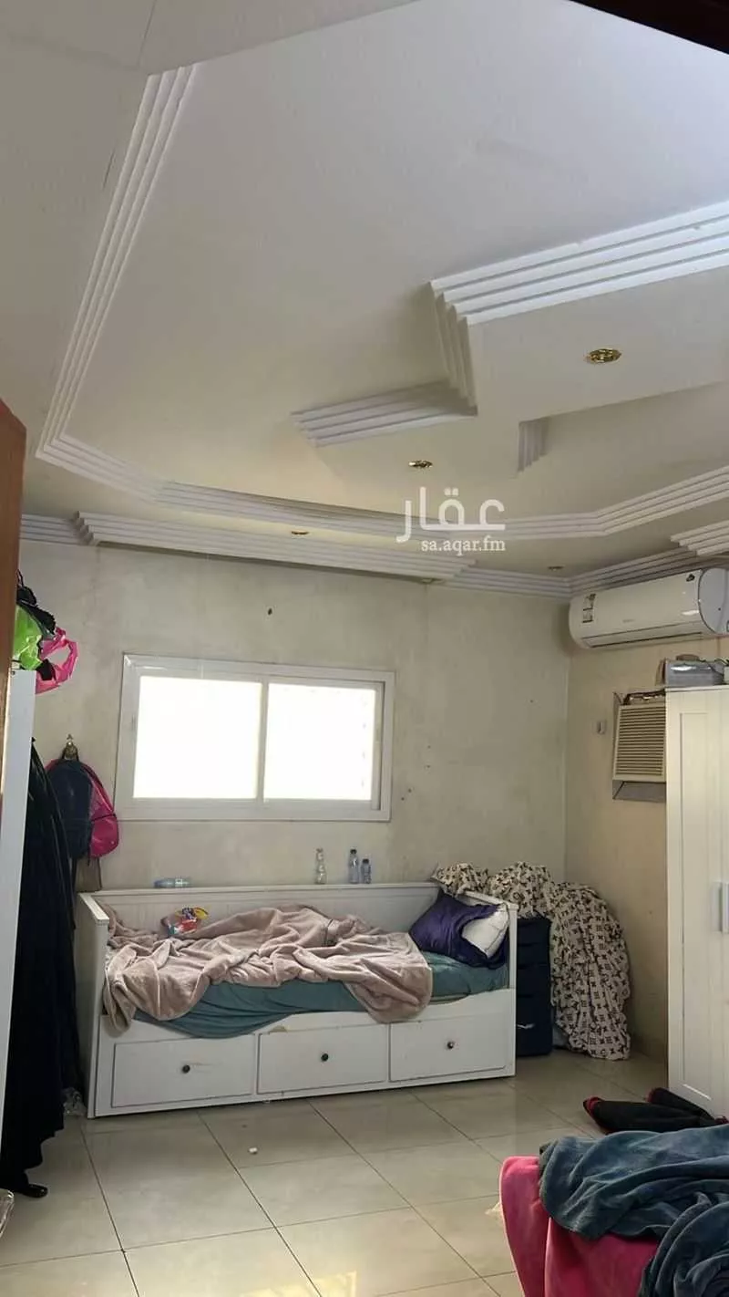 13 bedroom villa in Al Shifa 5