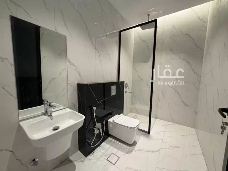 فيلا 5 غرف في النرجس 23
