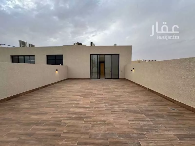 فيلا 5 غرف في النرجس 27