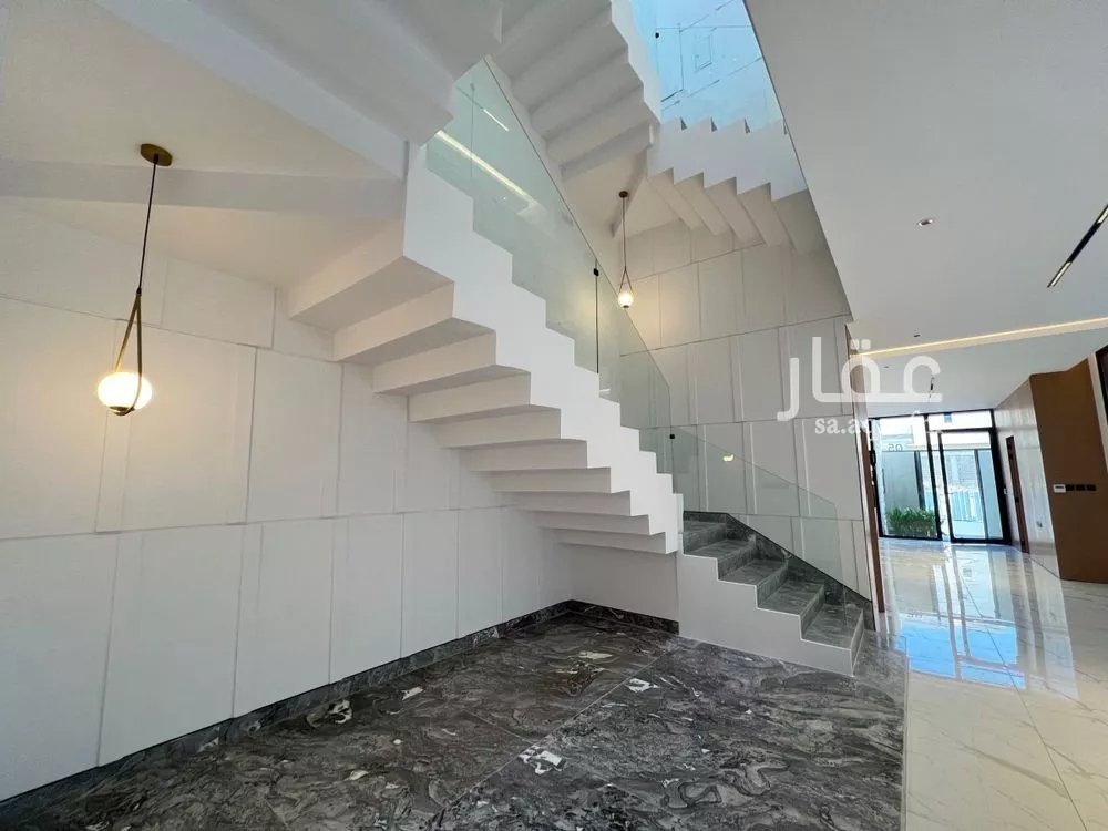 5 bedroom villa in Al Narjis 13