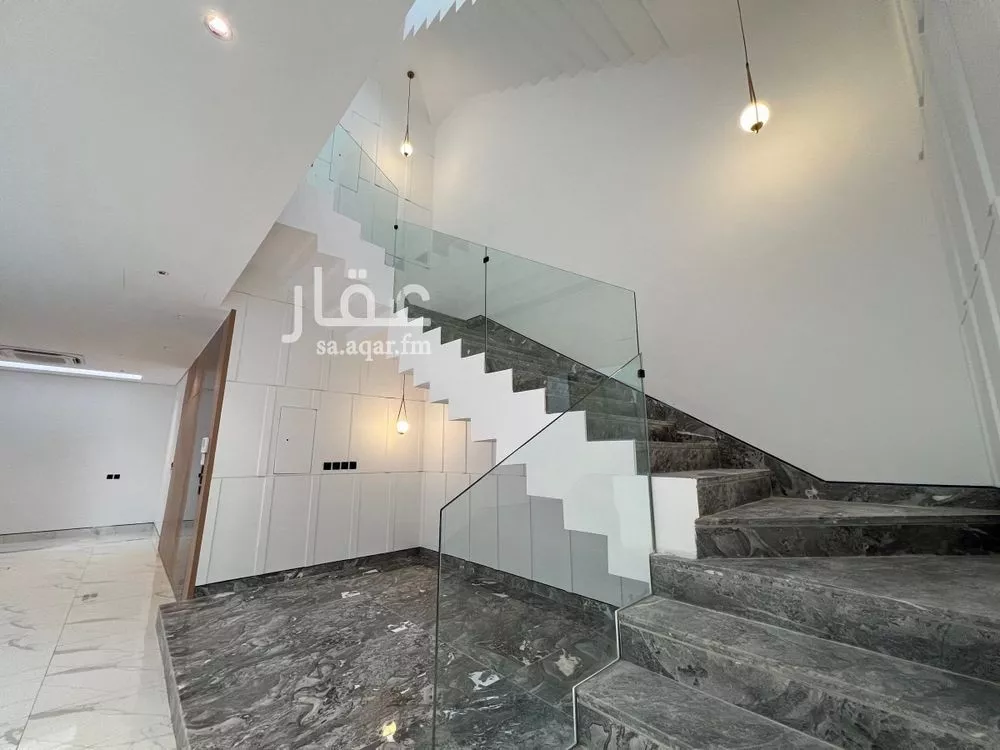 5 bedroom villa in Al Narjis 20