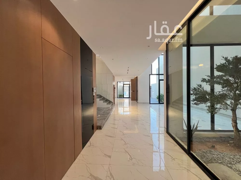 5 bedroom villa in Al Narjis 21