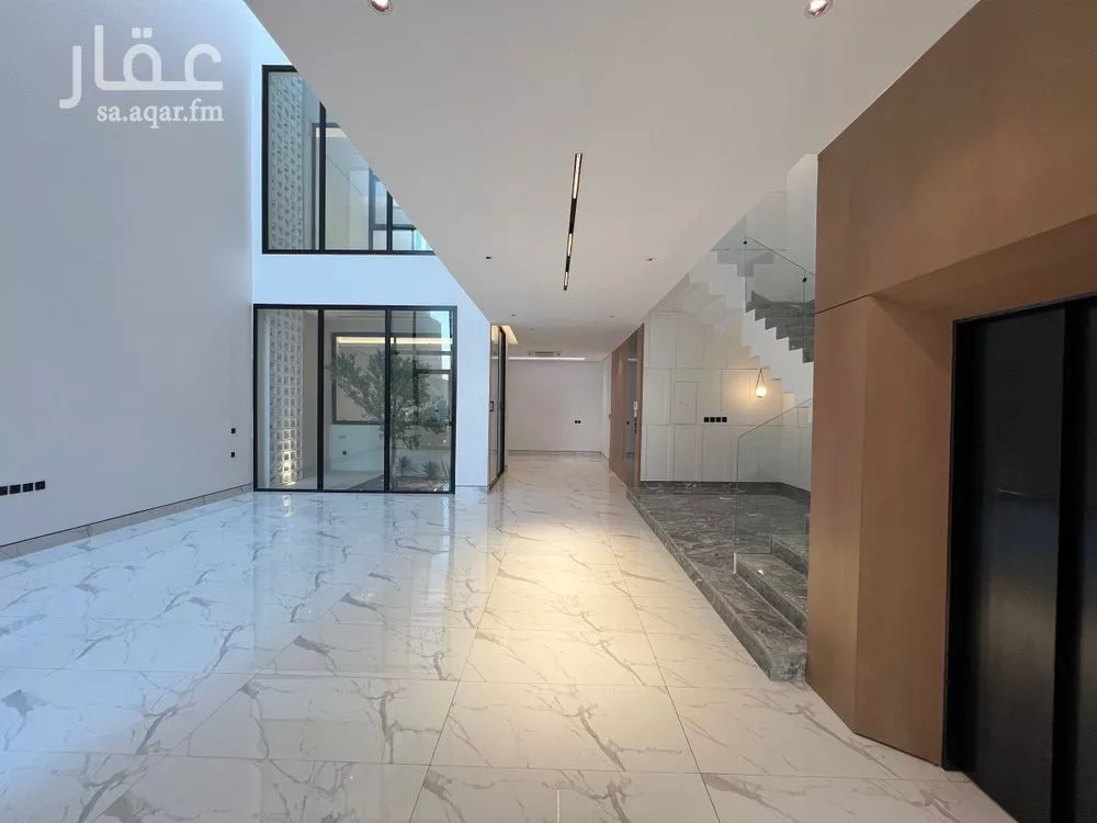5 bedroom villa in Al Narjis 22