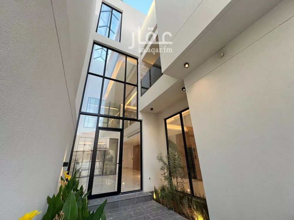 5 bedroom villa in Al Narjis 4