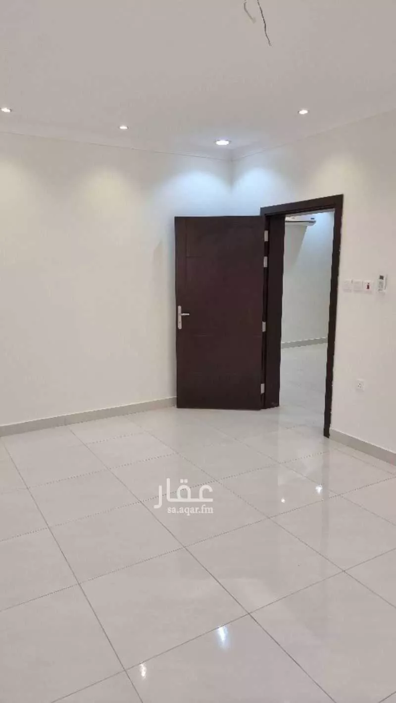 شقة 3 غرف في طيبة 2