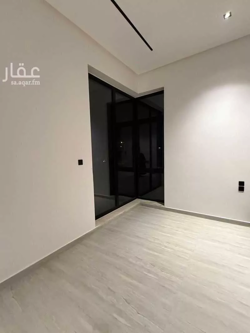 5 bedroom villa in Al Safa, Riyadh 13
