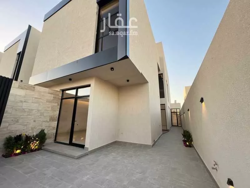5 bedroom villa in Al Narjis 3