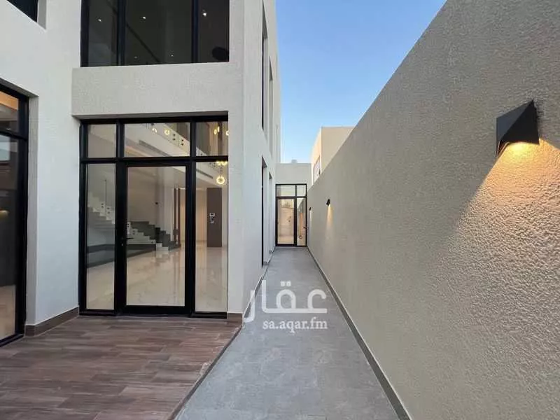 5 bedroom villa in Al Narjis 4
