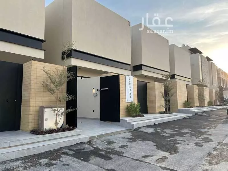 5 bedroom villa in Al Narjis 2