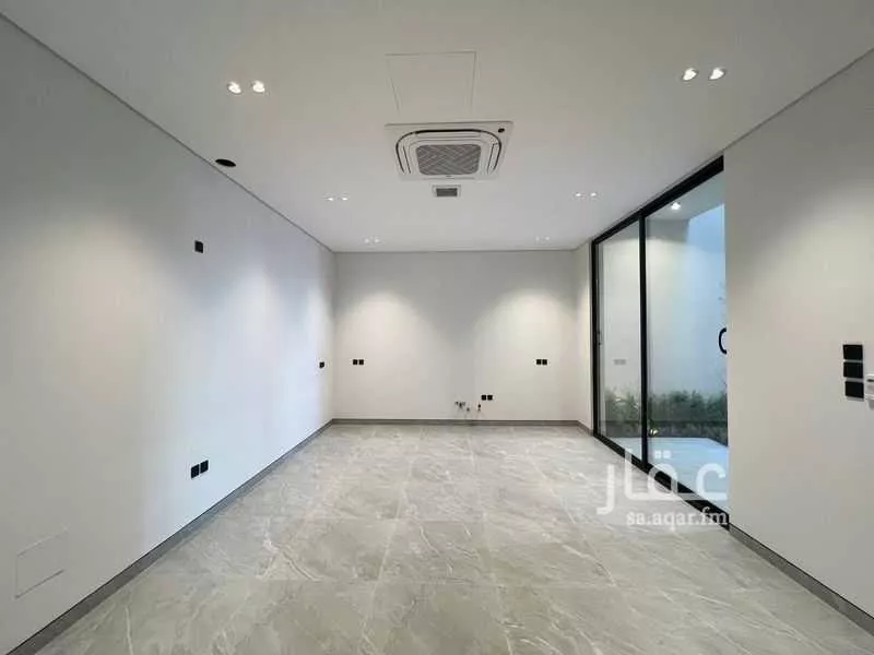 5 bedroom villa in Al Narjis 16
