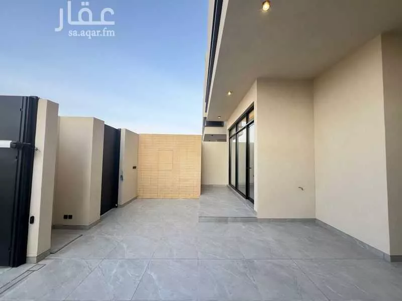 5 bedroom villa in Al Narjis 7