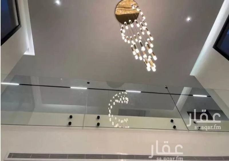 شقة 8 غرف في المهدية 15