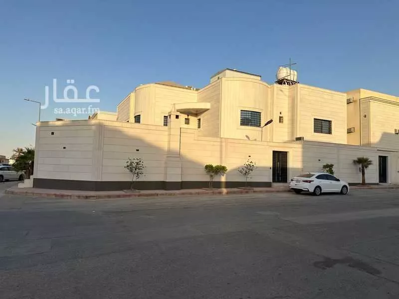 8 bedroom villa in Granada 6