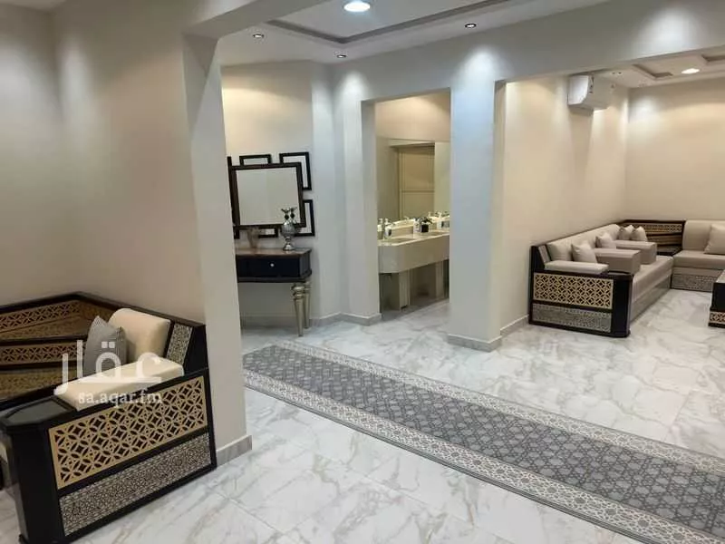 8 bedroom villa in Granada 9