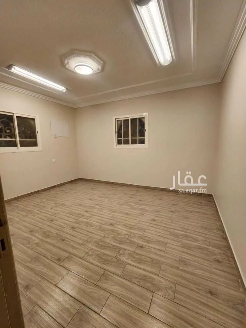 8 bedroom villa in As Suwaidi 3