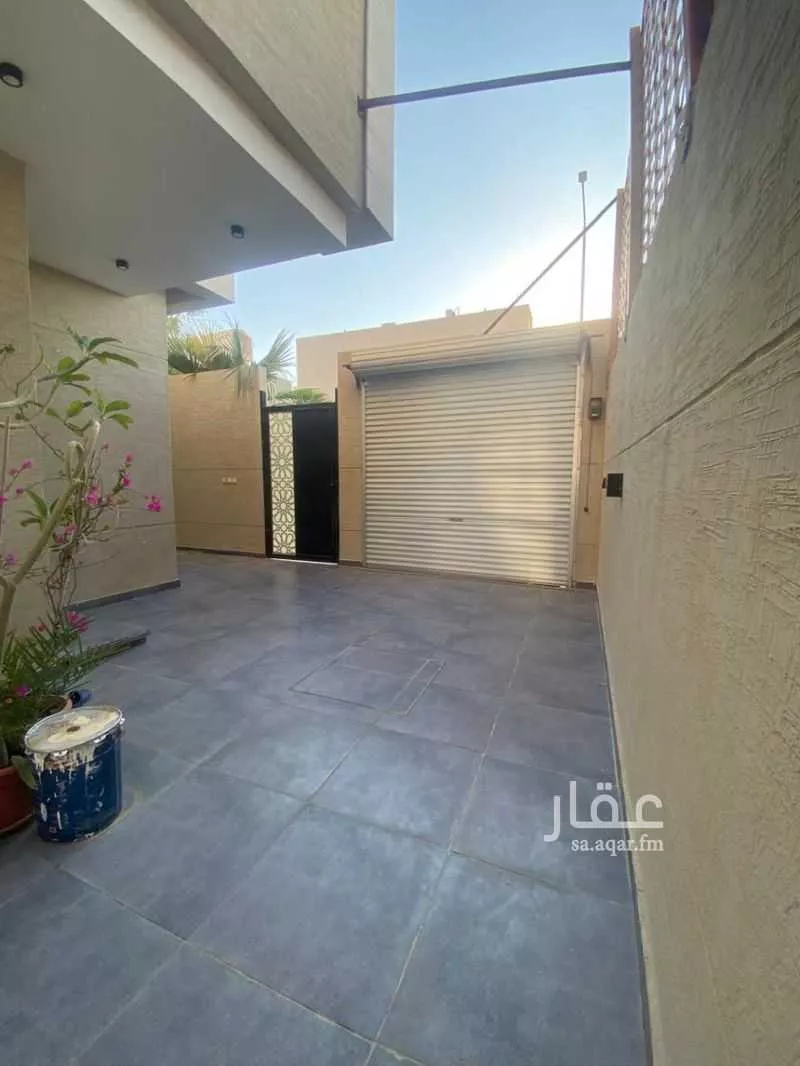 7 bedroom villa in Al Narjis 8