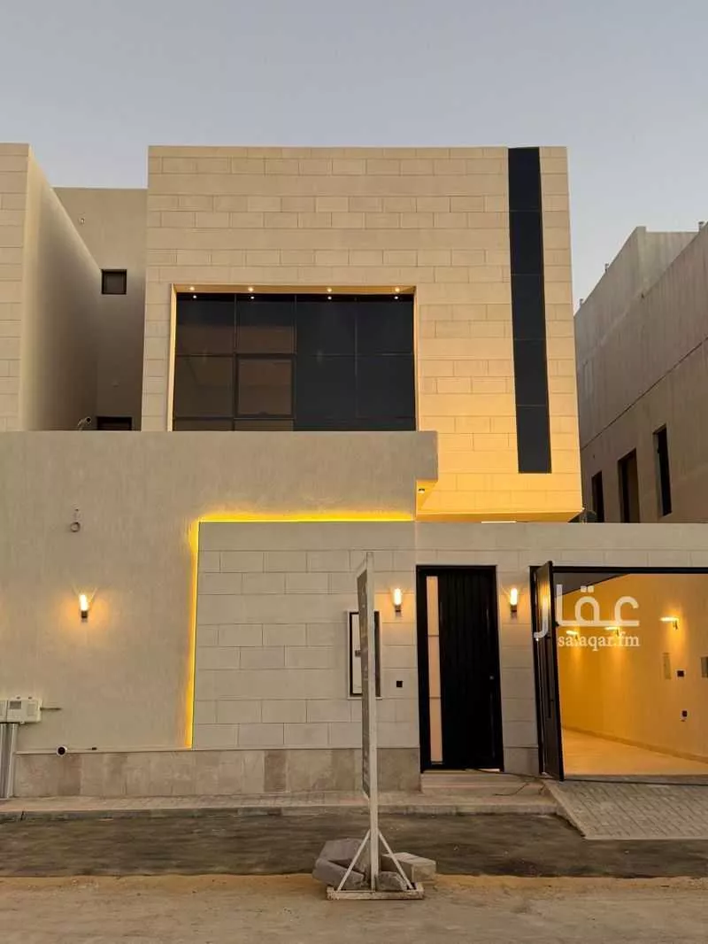 6 bedroom villa in Al Maizilah 2