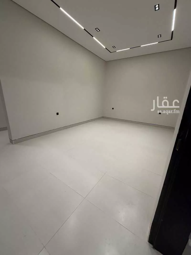 6 bedroom villa in Al Maizilah 5