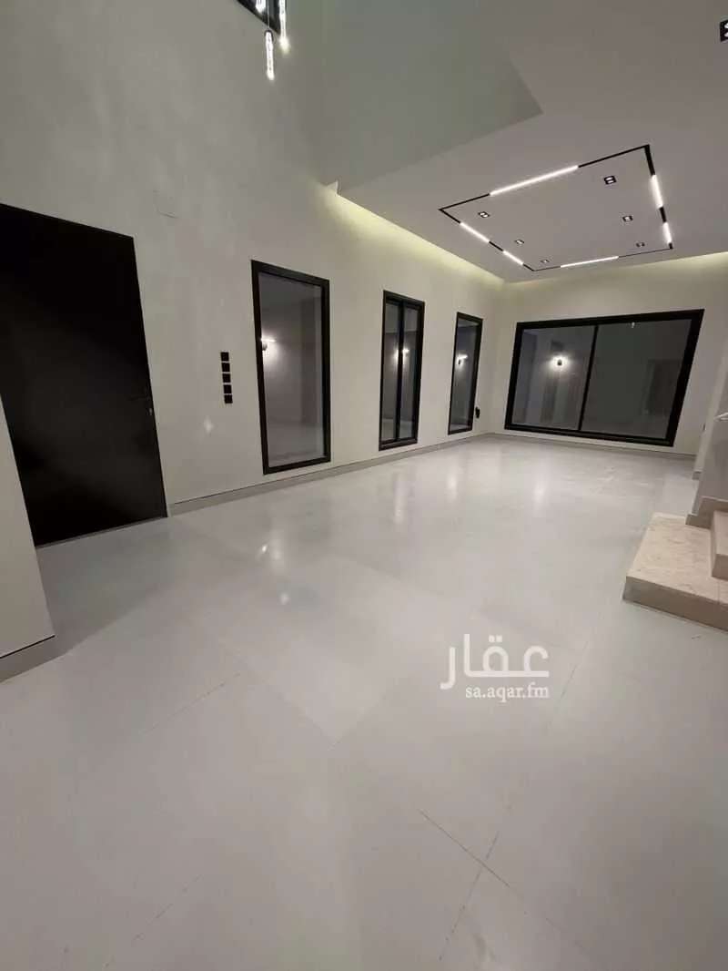 6 bedroom villa in Al Maizilah 6