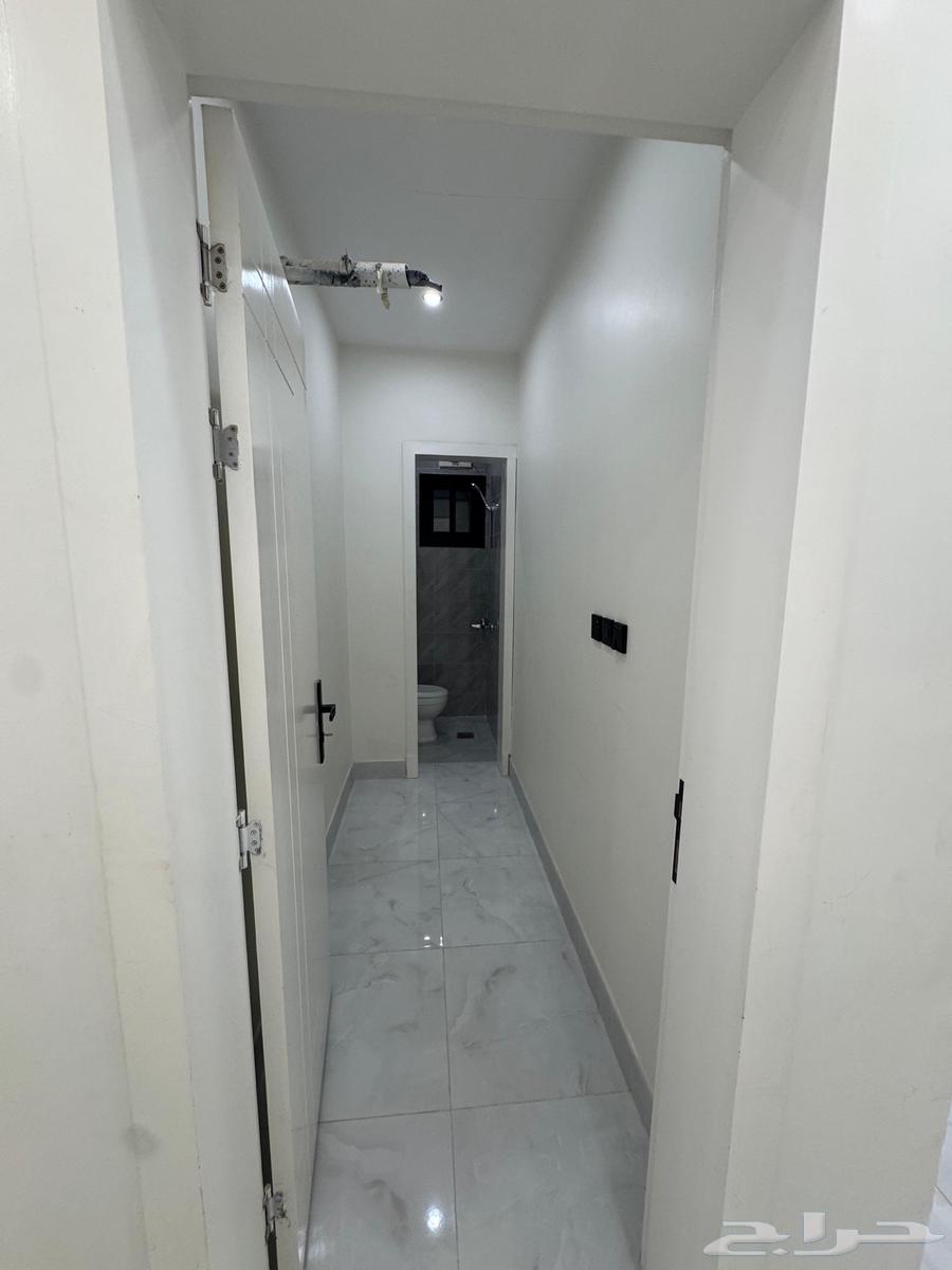 apartment in Al Manar 9