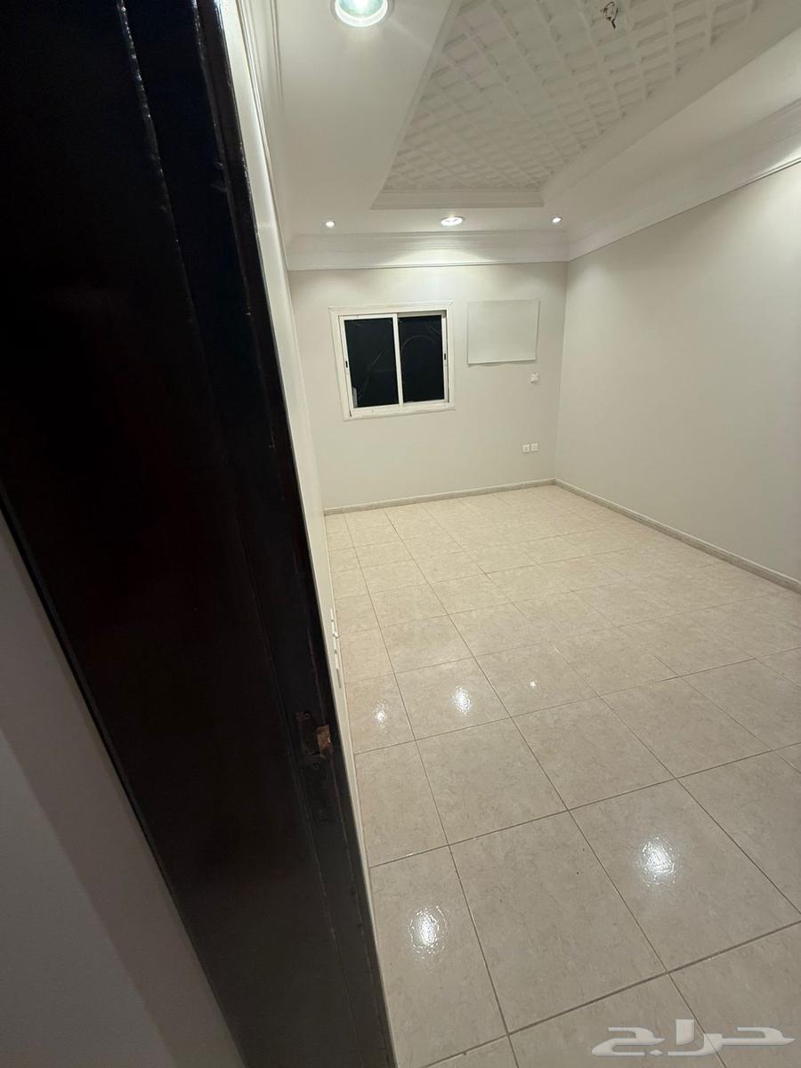 3 bedroom apartment in Al Marwa 11