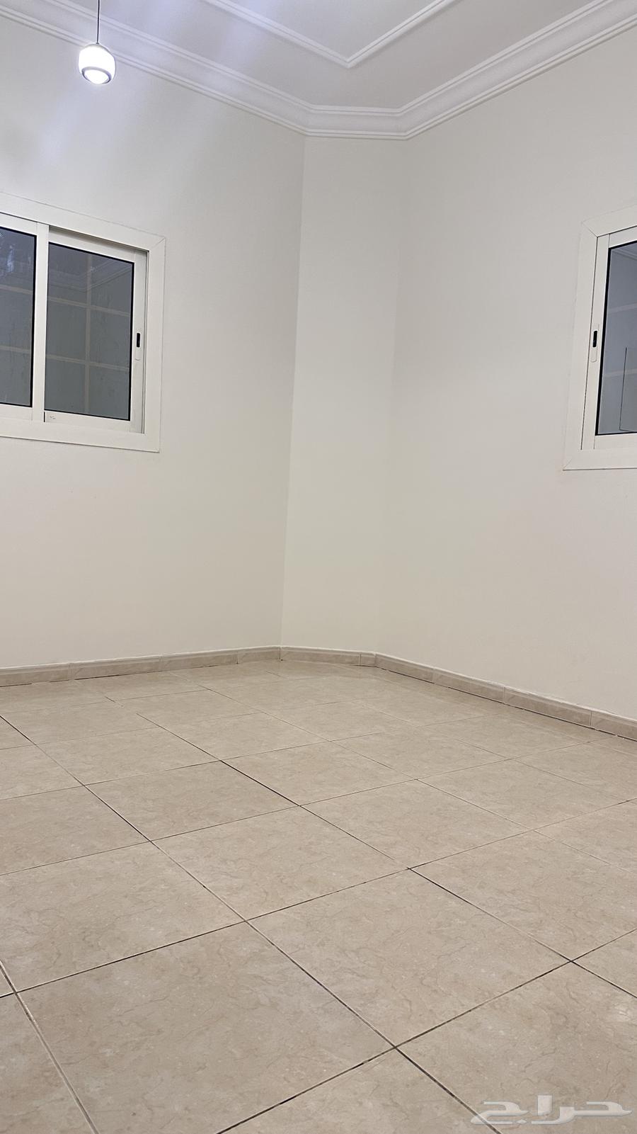 3 bedroom apartment in Al Marwa 5