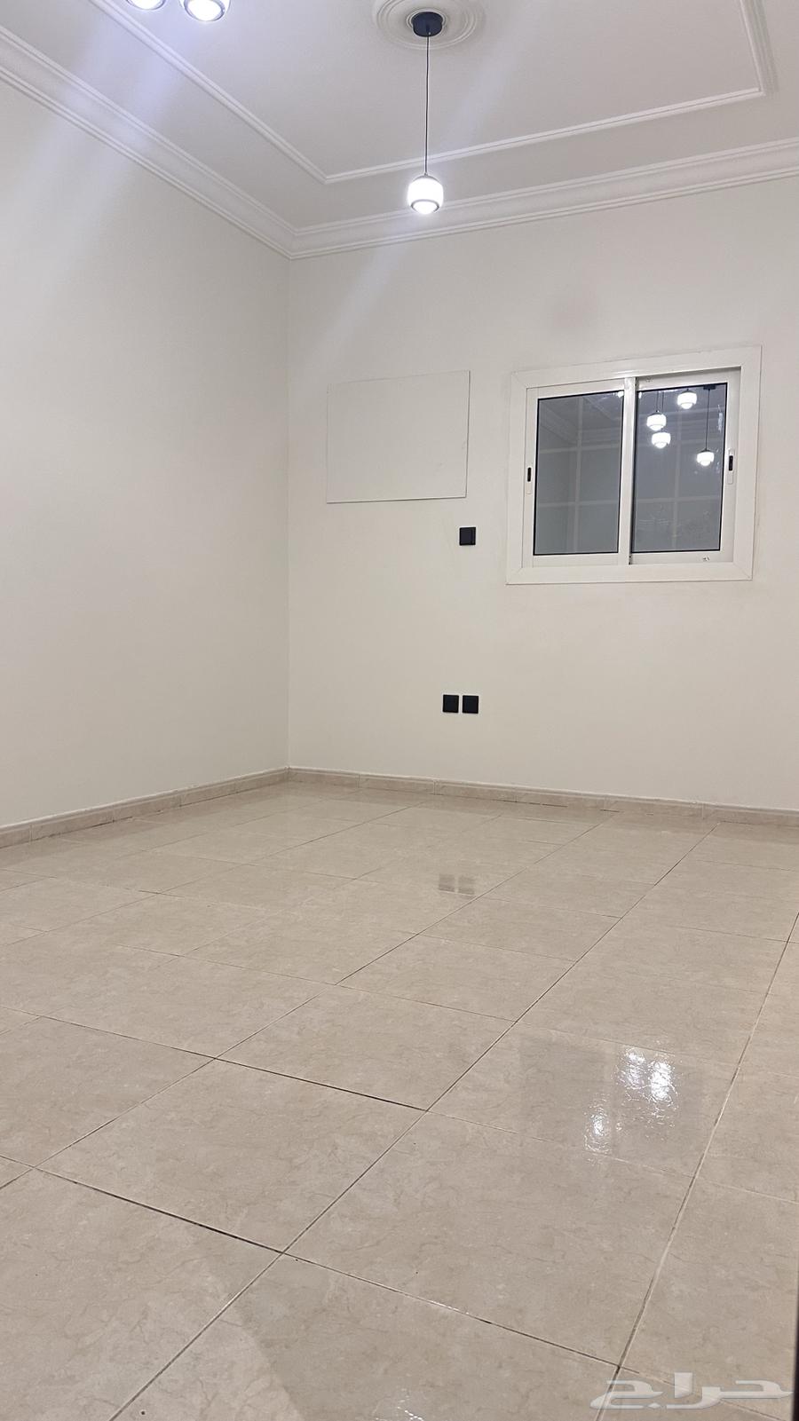 3 bedroom apartment in Al Marwa 6