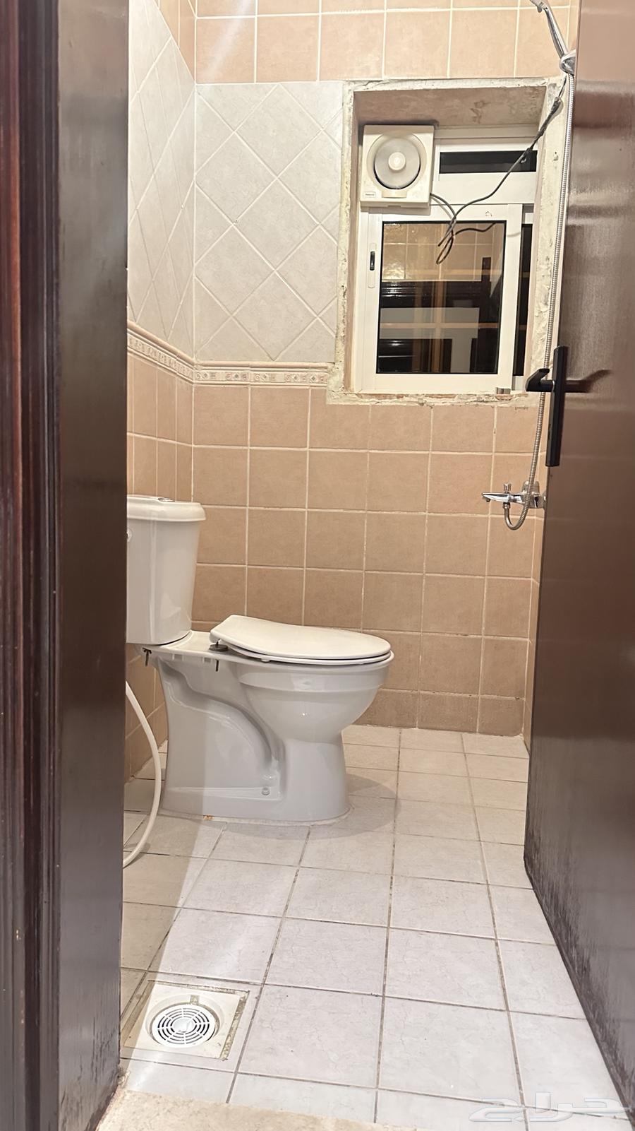 3 bedroom apartment in Al Marwa 9