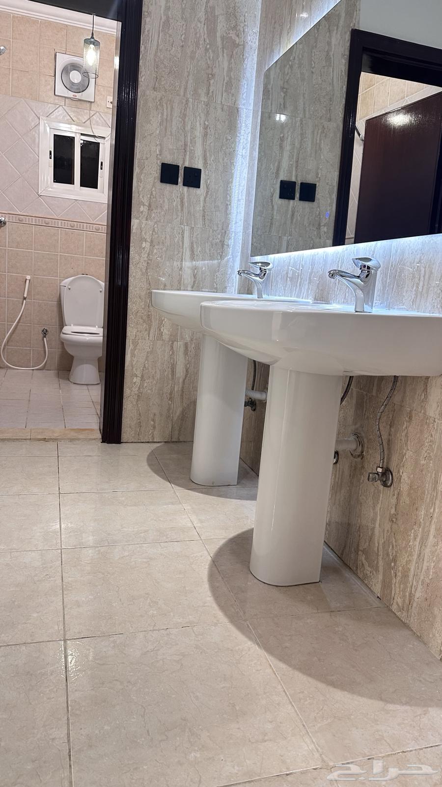 3 bedroom apartment in Al Marwa 10