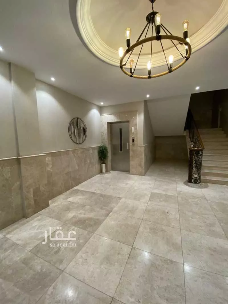 عمارة 616 م² في النزهة 6