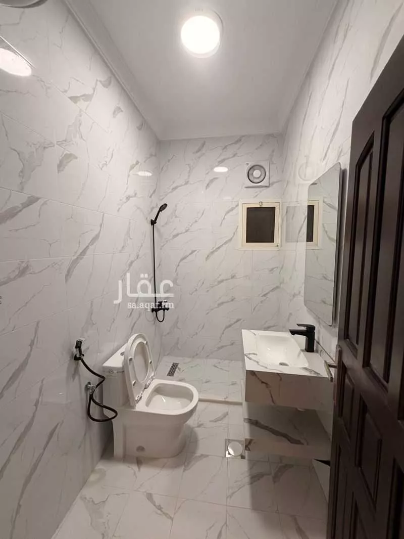 633 sqm building in Al Bawadi 5