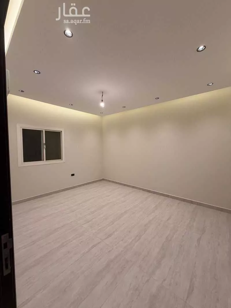 633 sqm building in Al Bawadi 7