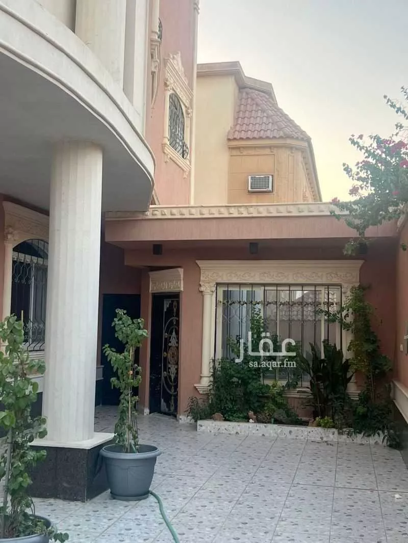 6 bedroom villa in Dhahrat Laban 2