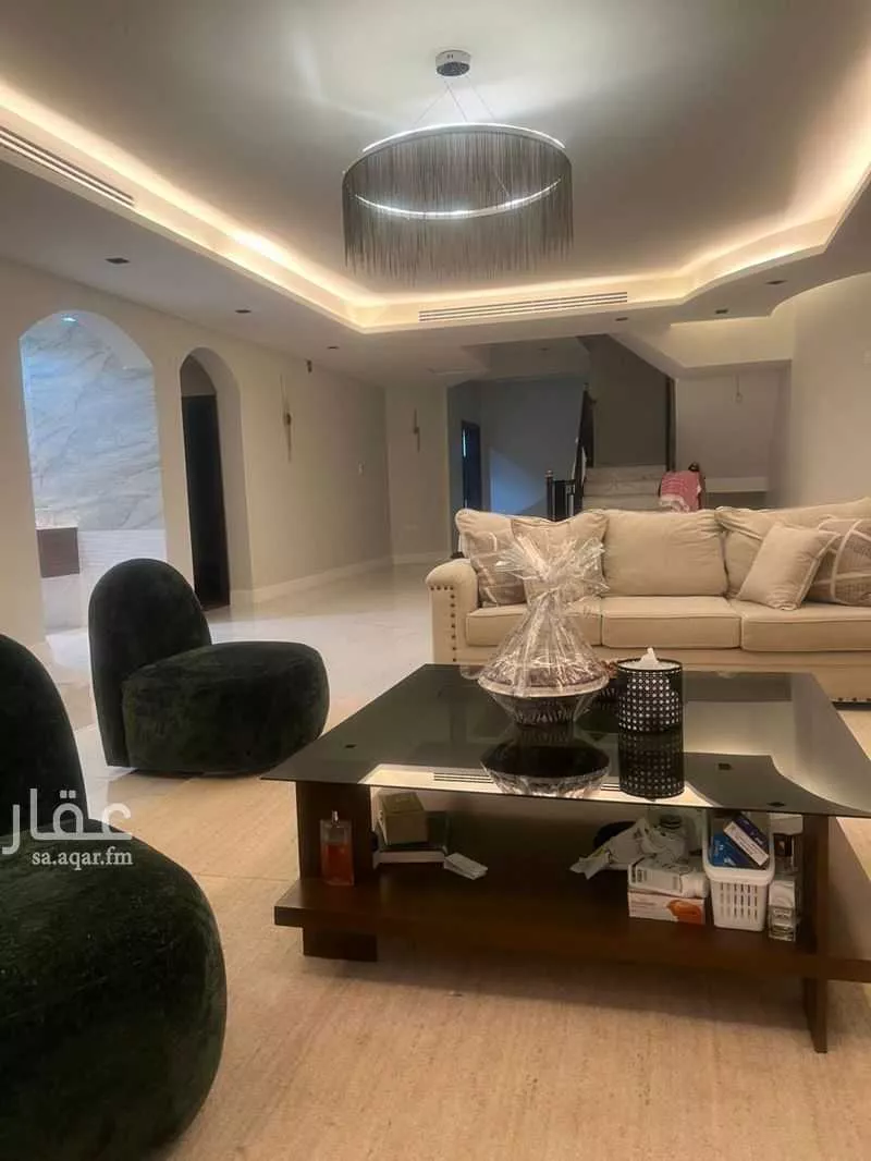 6 bedroom villa in Dhahrat Laban 6