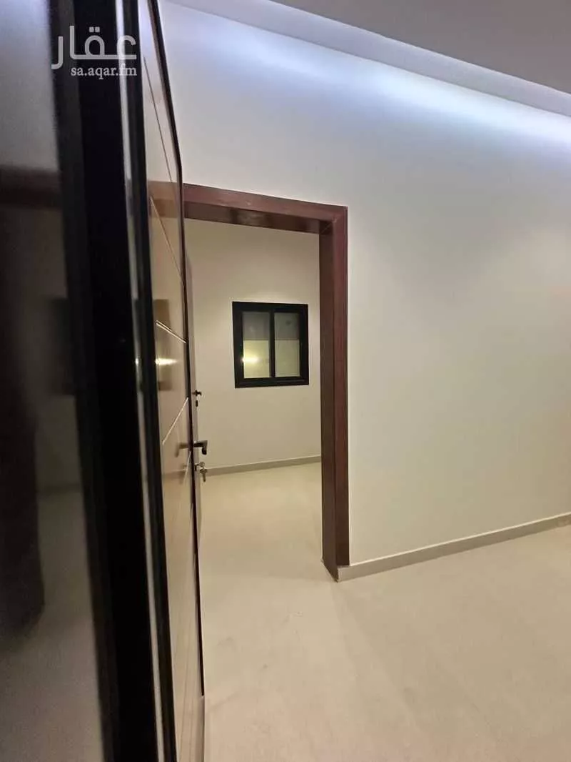 6 bedroom villa in Al Janadriyah 8