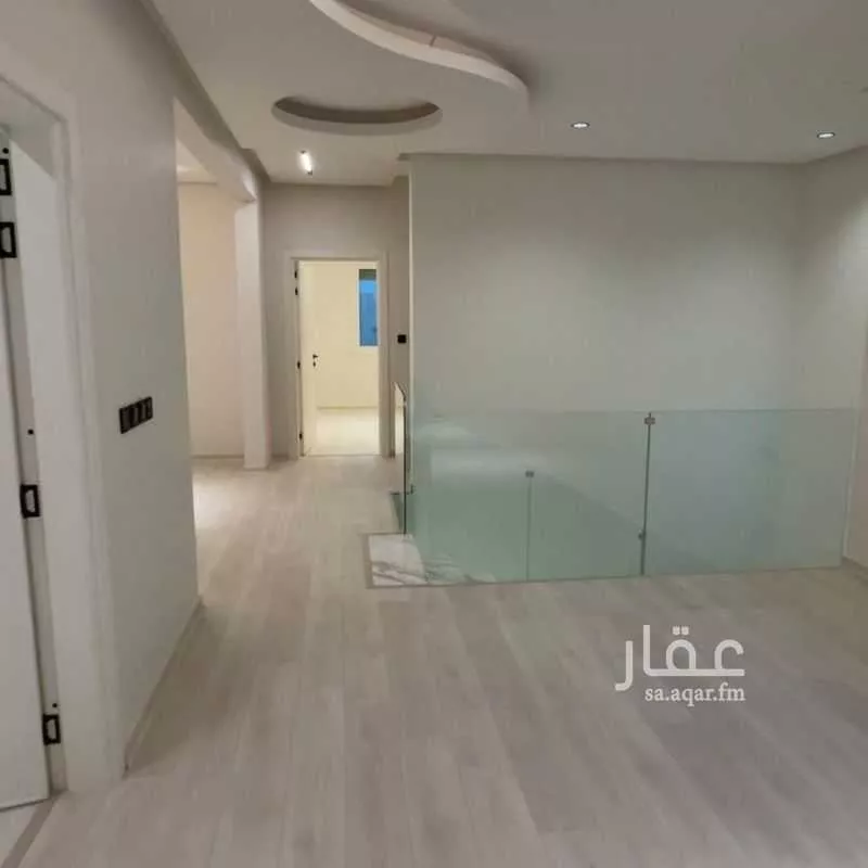 فيلا 4 غرف في الشهداء 2